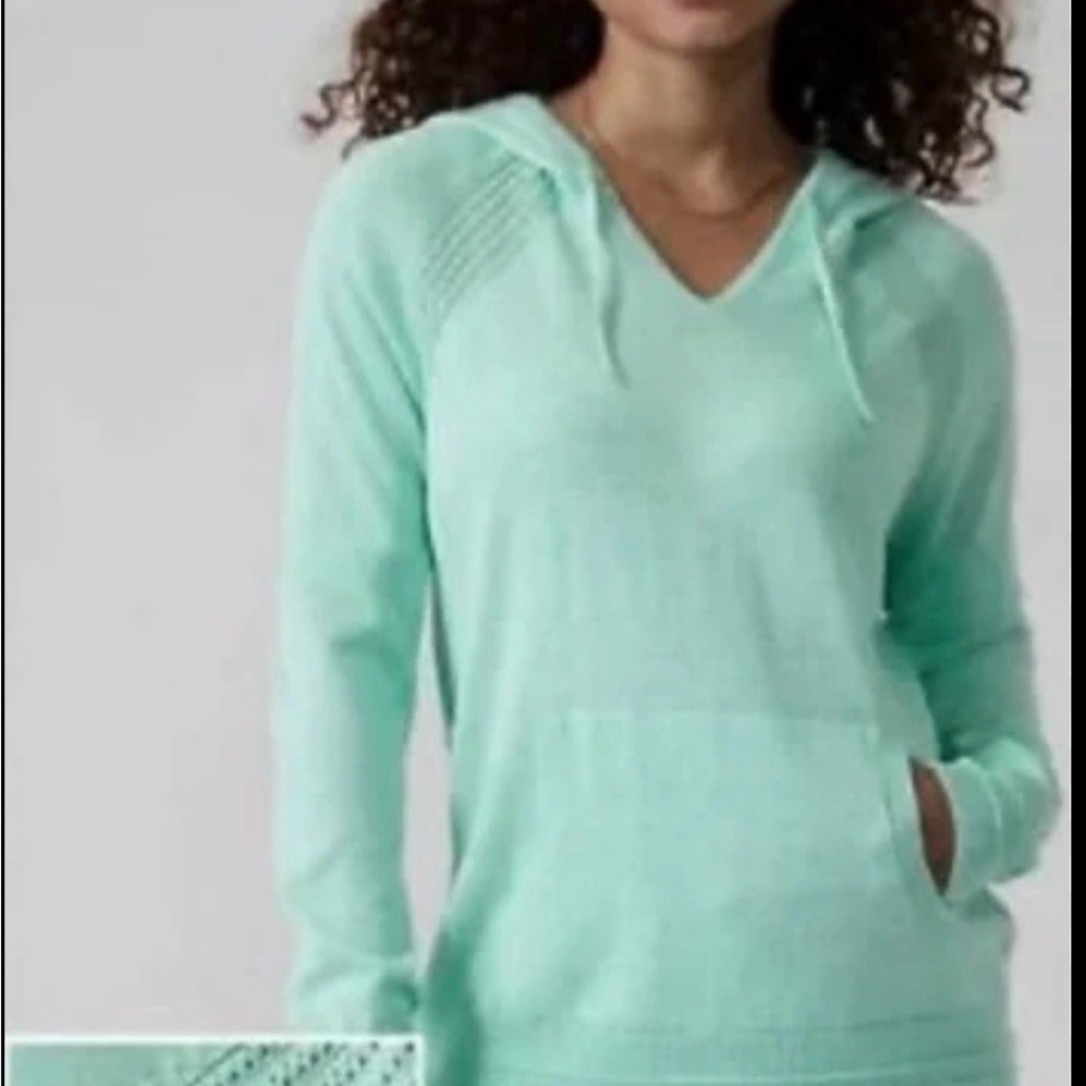 Athleta Mint Green Hooded Pullover Sweatshirt